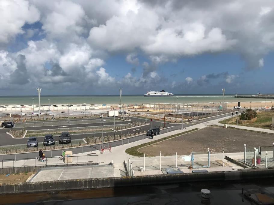 Bienvenue Chez Moi Lejlighed Calais Eksteriør billede